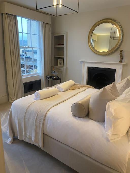 Luxury Georgian Apartment - 5 Minute Walk To Spa Bath Buitenkant foto
